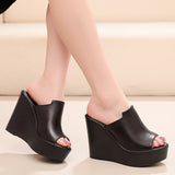 Cowskin Waterproof Table Thick Bottom Slippers High Slope And Fitting Room Slippers Ultra-High Heel Night Shop Show Loose Girl Cold Slippers HZ0115