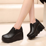 Tightening A Foot Pedaled Women's Shoes Thick Sole Waterproof Slope Heel Single Shoes With Deep Mouth Loose Cake Shoes Ladies Round Head Casual Shoes HZ0115