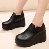 Tightening A Foot Pedaled Women's Shoes Thick Sole Waterproof Slope Heel Single Shoes With Deep Mouth Loose Cake Shoes Ladies Round Head Casual Shoes HZ0115