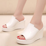 Green Comfortable Outside Slope And Slippers Women's Summer Fashion High-Heeling Waterproof Table Thick Bottom Pine Cake Cool Drag And Word Drag HZ0115