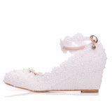 Dwarf Heel White Lace Pearl High Heels Women's Shoes Slopes High Heels High Heels Wedding Shoes Shallow Buckle Round Head Single Gift Shoes HZ0115