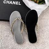 French Pearl Leather Flat-Bottomed Flip-Flops Women Wear The New Summer 2025 Summer New Trendy Beach Feet Cool Drag HZ0115