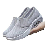 Large-Size 2025 New Flying Women's Shoes Casual Sneakers Lazy Shoes Soft-Soled Permeable Women's Single Shoes Air Cushion Shoes HZ0115