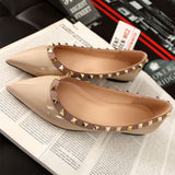 French Temperament Small Fragrant Evening Wind Tip Single Shoes Women Shallow Mouth 2025 New Spring And Autumn Flat Bottom Shoes Rivet Shoes HZ0115