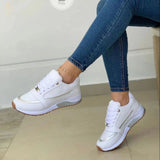 New Coloring In Autumn 2025 Thick Soles Light And Casual Single Shoes Cross-Lace Casual Sneakers Single Shoes HZ0115
