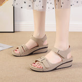 Large-Size Shoes 2025 New Casual Round Head Magic Sticker Heel Sandals In Women's Slopes HZ0115