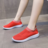 New Hot Flying Weaving Lightweight Sports Casual Shoes Round Head Fashion Size 43 Women's Single Shoes HZ0115