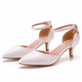 5 Cm Large Hollow Sandals Low Heel Pointy Shoes White Pointed Wedding Shoes Women Wedding Photography Women Sandals HZ0115
