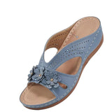 In The Summer Of 2025, The New Women's Thick-Bottomed Slippers Large-Size Fish Mouth Thick-Bottomed Wearing Beach Shoes Flower Decoration HZ0115