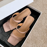 2025 New Square Head With Bare-Colored Sandals Women Summer Coarse Heel Exposed Outside Wearing Cold Slippers Black High Heels HZ0115
