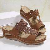 2025 Summer New Women's Slope And Thick-Bottomed Slippers Large-Size Fish Mouth Casual Beach Shoes Women HZ0115