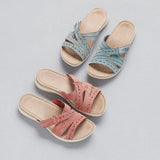 2025 Large-Size New Cool Drag Women Thick Bottom Carved Women Slippers Sandals Women HZ0115