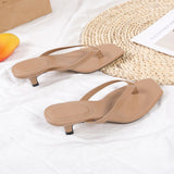 Clip-Footed Casual Flip-Flops Women 2025 Summer New Square Head And Women's Beach Shoes HZ0115