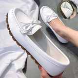 Bean Shoes Women Spring New Flat Single Shoes Soft Sole Lazy One Foot Mother White Nurse Shoes HZ0115