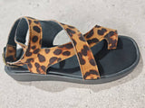 2025 Summer New Thick-Soled Sandals Women's Large-Size Casual Toe Thick-Soled Sandals HZ0115