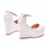 Slope Hed Sandals Women's Summer 2025 New Comfortable White Thick-Soled Round Head High-Heeled Waterproof Table Casual Women's Sandals HZ0115