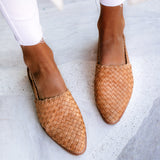 Xiyin 2025 Summer New 40-43 Pointed Bun Buckle With Flat Sandals Female 0102 Sandals HZ0115