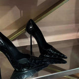 Hotel Working Shoes Women Black High Heels Fine Heel Professional Tip Low Heel Soft Leather Small Size Comfortable Single Shoes HZ0115