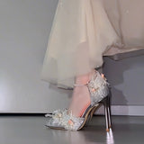 French Small Fragrant Wind Tip High Heels Women 2025 Spring And Summer Lace Flowers Fine Heel Wedding Shoes Pearl Chain Single Shoes HZ0115