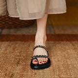 French Flat-Bottomed Small Fragrant Wind Cover Toy Cool Slippers Women 2025 New Summer Wear Soft Bottom Beach Sandals HZ0115