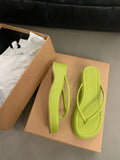 Simple Foot Flip-Flop Women's Shoes 2025 New Summer Height Thick Beach Cool Drag Sandals HZ0115