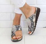 Summer Women's Slope And Thick Bottom Clip Slippers Pure Color Fashion Slope And Slippers Women's Beach Sandals HZ0115