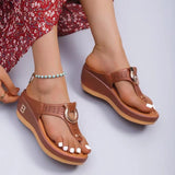 2025 Summer Women's Thick Bottom Slippers Large-Size Clip Toe Slope And Thick Bottom Slippers Round Head Wearing Slippers HZ0115