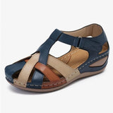 Large-Size-Up Head Sandals Women's 2025 Summer Retro Round-Headed Slope With Magic Stick Lady Roman Shoes HZ0115