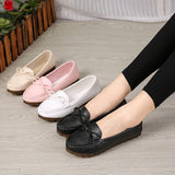 Bean Shoes Women Spring New Flat Single Shoes Soft Sole Lazy One Foot Mother White Nurse Shoes HZ0115