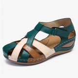 Large-Size-Up Head Sandals Women's 2025 Summer Retro Round-Headed Slope With Magic Stick Lady Roman Shoes HZ0115