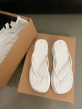 Simple Foot Flip-Flop Women's Shoes 2025 New Summer Height Thick Beach Cool Drag Sandals HZ0115