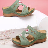 2025 Summer New Women's Shoes Hollow Flowers Embroidered Sandals Slope And Large Size Women's Slippers HZ0115