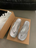 Simple Foot Flip-Flop Women's Shoes 2025 New Summer Height Thick Beach Cool Drag Sandals HZ0115
