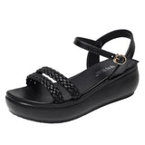 New Braided Slope And Waterproof Table Beach Sandals Women's Summer Buckle Loose Cake Thick Soles Comfortable Casual Women's Shoes HZ0115