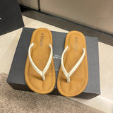 Large-Size Flat-Bottomed Flip-Flops Women's New European Net Red Comfortable Soft Bottom Feet Beach Cool Slippers In The Summer Of 2025 HZ0115