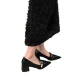 In The Autumn Of 2025, The New Pointed Leather Shoes Women's Shoes Coarse Heel French Fashion Small Small Mouth Thick Heel Single Shoes Women HZ0115