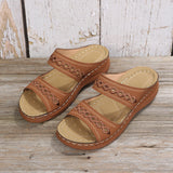 2025 New Large-Size Slippers Retro Car Line Anti-Slip Round Slope And Comfortable Word Cool Slippers Woman HZ0115