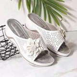 2025 Summer New Slope With Flower Fish Mouth Large-Size Slippers Car Sewing Hollow Women's Leisure Cold Slippers HZ0115