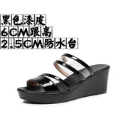 Painted Plop And Ultra-High Heel Waterproof Table Pine Cake Thick Bottom Fish Mouth Sandals Night Shop Sexy Transparent With Fashion Slippers Woman HZ0115