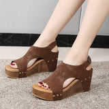 2025 Spring And Summer New Rivet Slope And Fish Mouth Sandals Women Large Size Waterproof Table Hollow Thick-Soled Women Sandals HZ0115